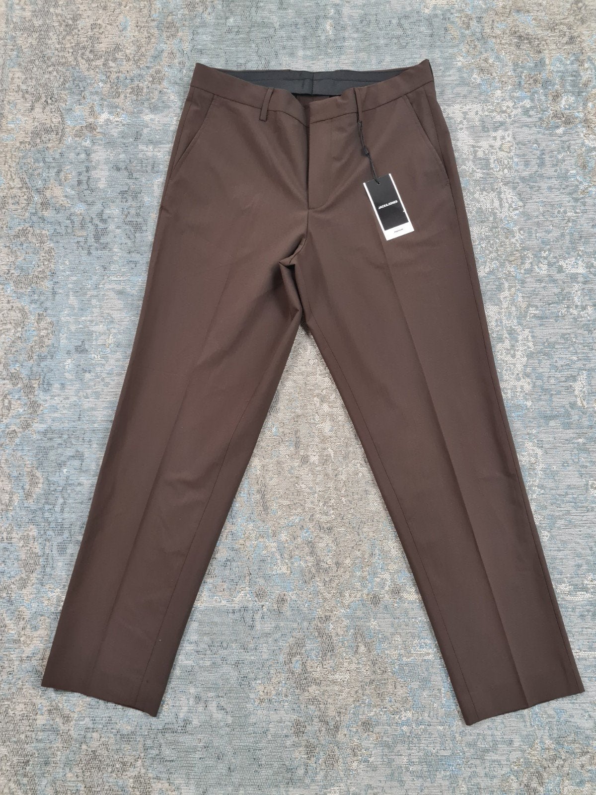 Jack and Jones Chino W33 L32 NIEUW Strai STRETCH Bronno3332, Kleding | Heren, Broeken en Pantalons, Maat 52/54 (L), https://support.jackjones.com/hc/nl-nl/articles/10628750393745-Hoe-kan-ik-contact-opnemen