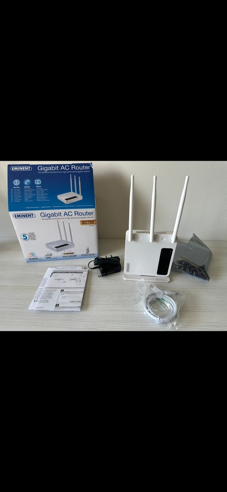 Router NIEUWE, Ophalen of Verzenden, Nieuw, Router