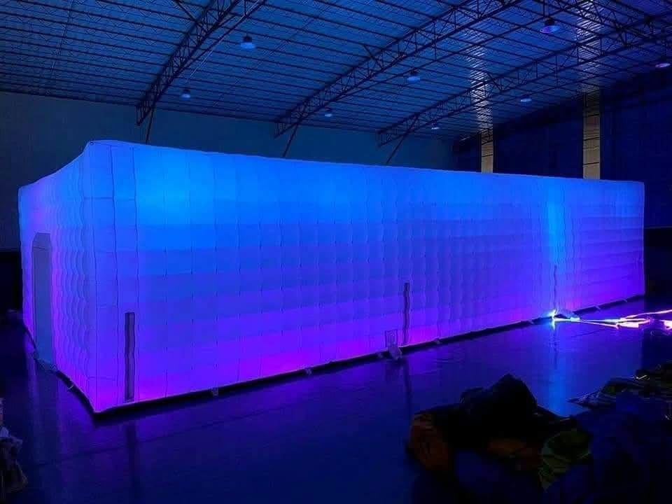 Grote opblaas TENT XXL, Ophalen of Verzenden, Zo goed als nieuw, Overige
