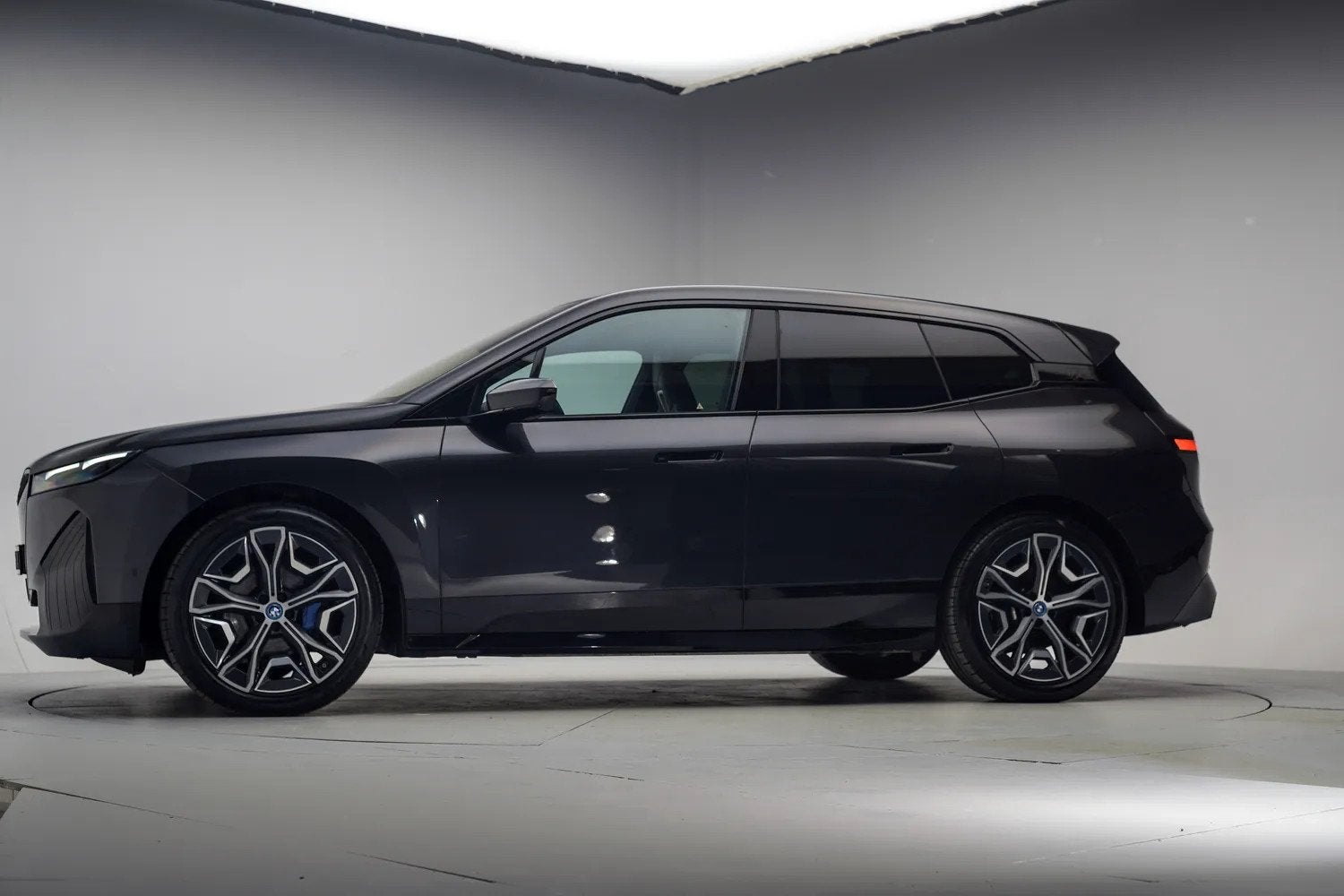 BMW iX xDrive50 M Sport High Executive 112 kWh [ Panorama Ma, Automaat, 0 cilinders, Gebruikt, 523 pk