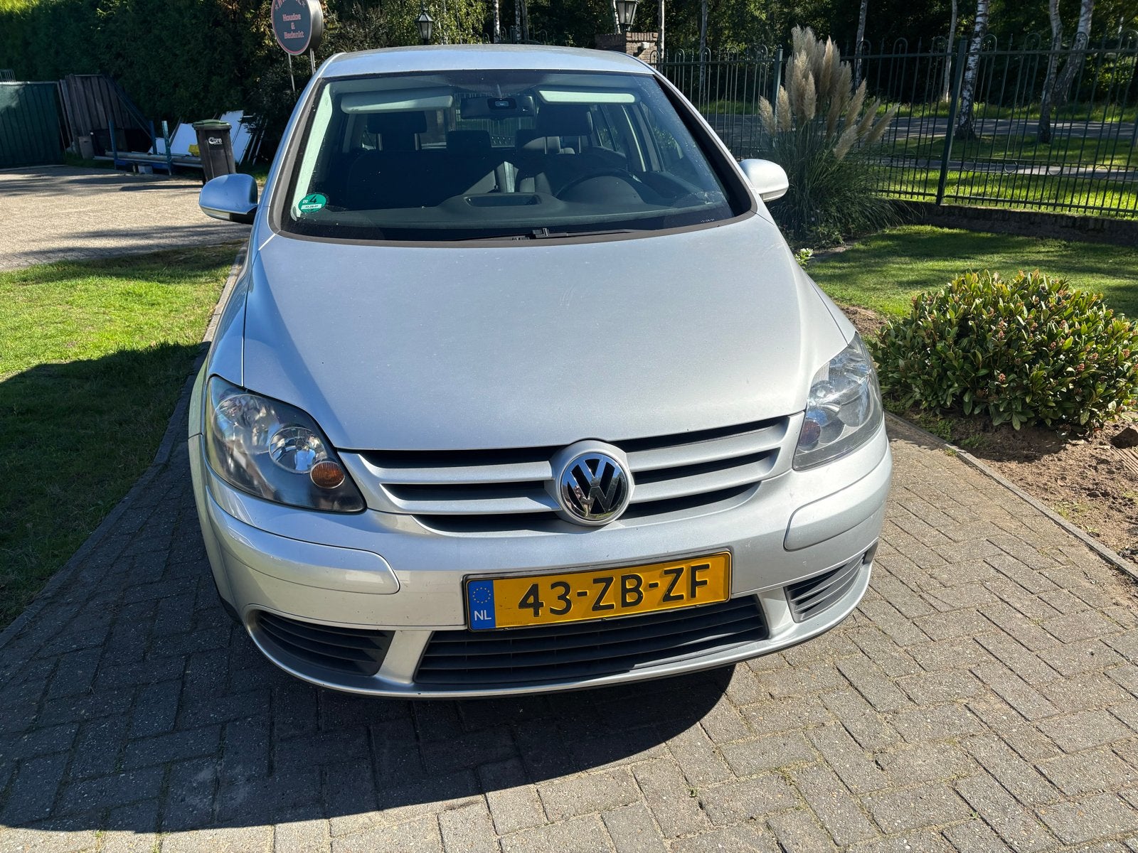 Foto 6 van Volkswagen Golf Plus 1.4 TSI 90KW 2008 Grijs