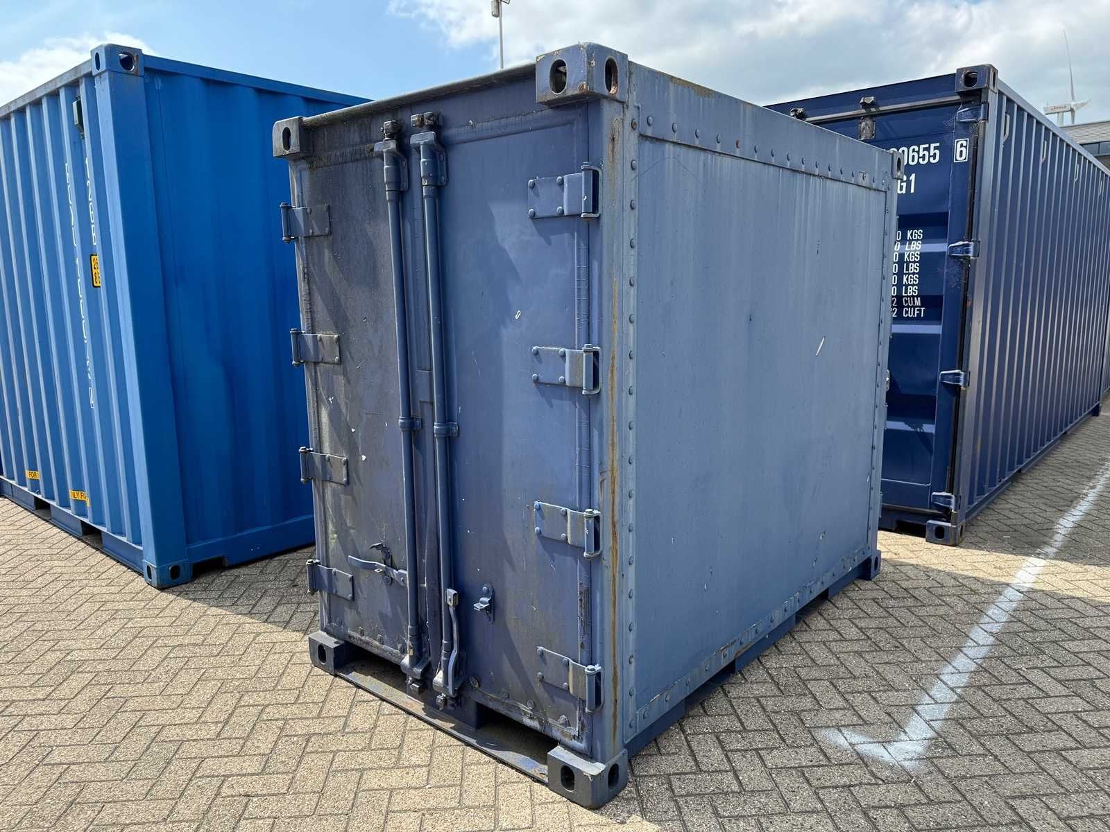 Container - 8 ft Quadcon Doorloop Container - Shipping Conta