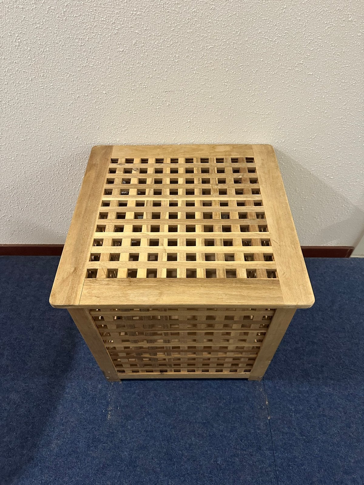 IKEA bijzettafel acaciahout massief 50x50x50cm, Minder dan 55 cm, Gebruikt, Vierkant, Hout