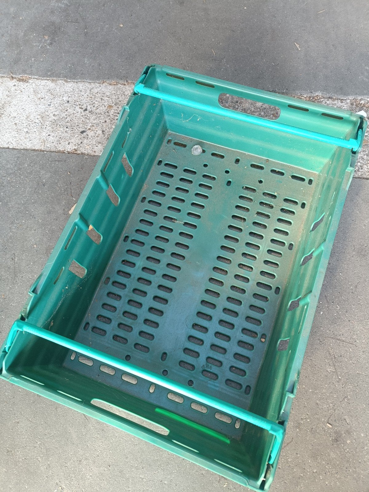 Stapelbare kratten met steunarmen, Ophalen, Gebruikt, 40 tot 60 cm, 50 tot 75 cm