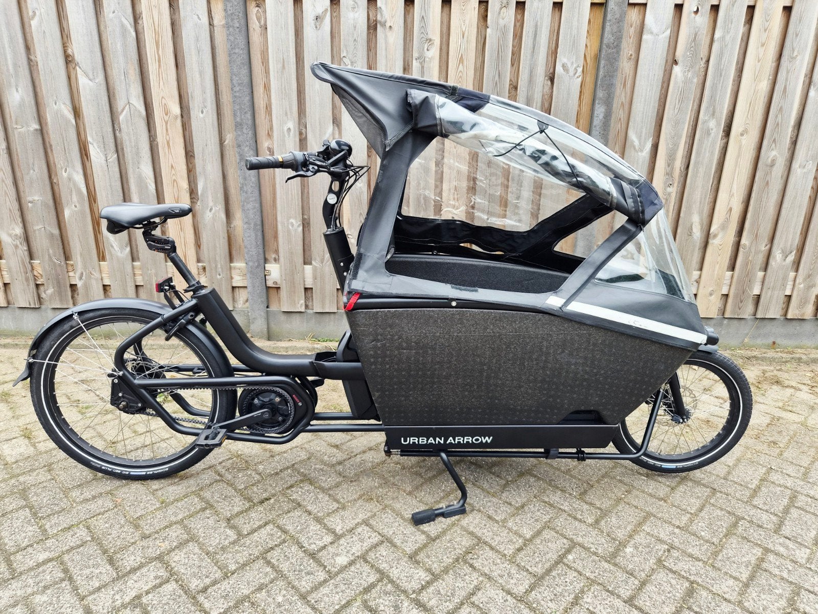 Urban Arrow Family Performance, beltdrive, 3500km, Fietsen en Brommers, 4 kinderen of meer, Huif, Zo goed als nieuw, Schijfrem