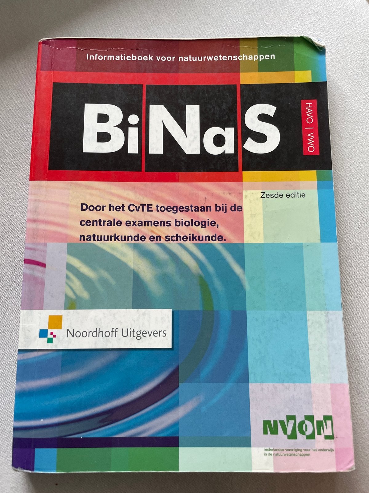 BiNaS zesde editie - Informatieboek natuurwetenschappen, Ophalen of Verzenden, Beta, Gelezen, HBO