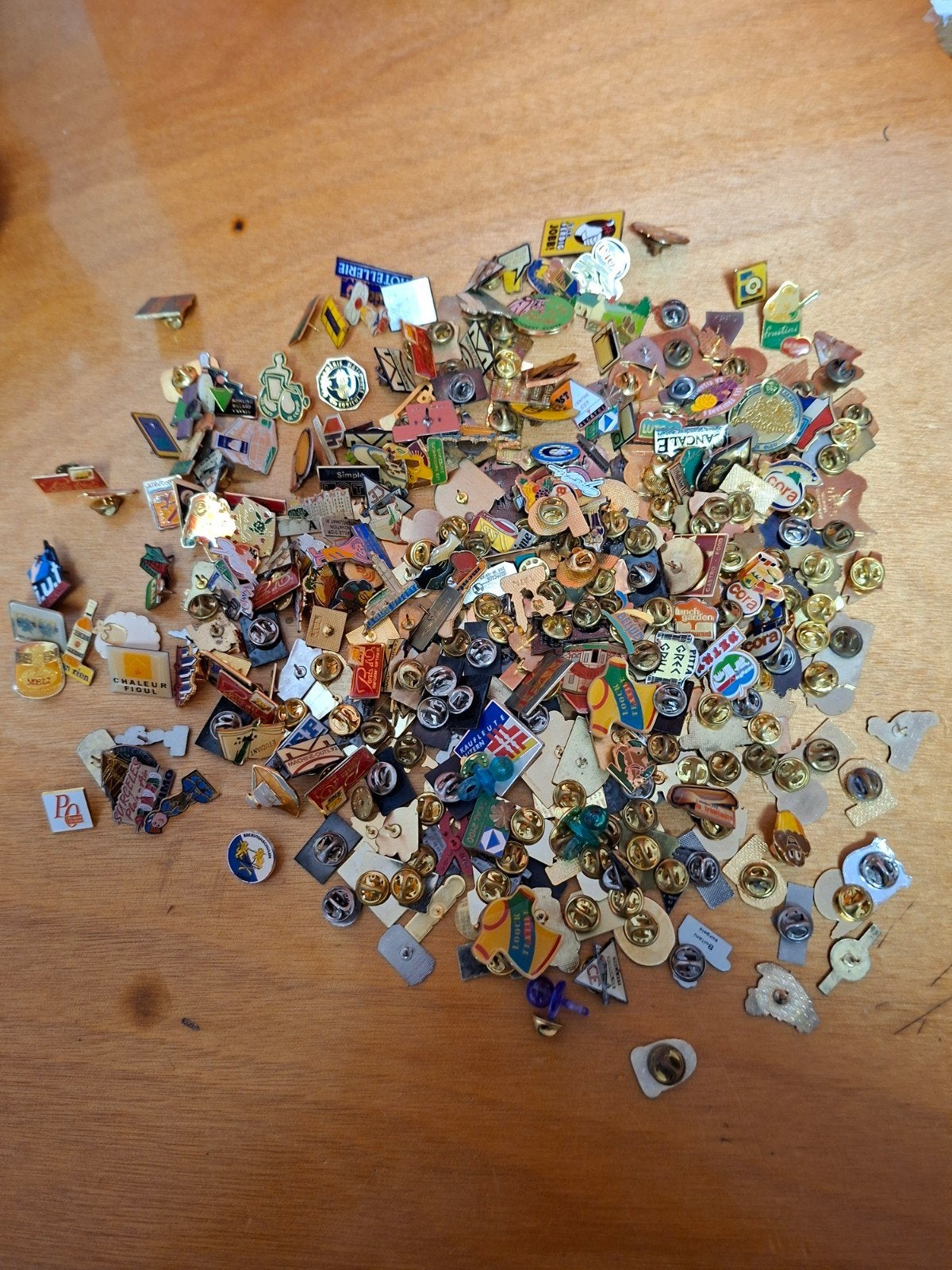 320 mooie PINS, Verzamelen, Speldjes, Pins en Buttons, Ophalen of Verzenden, Gebruikt