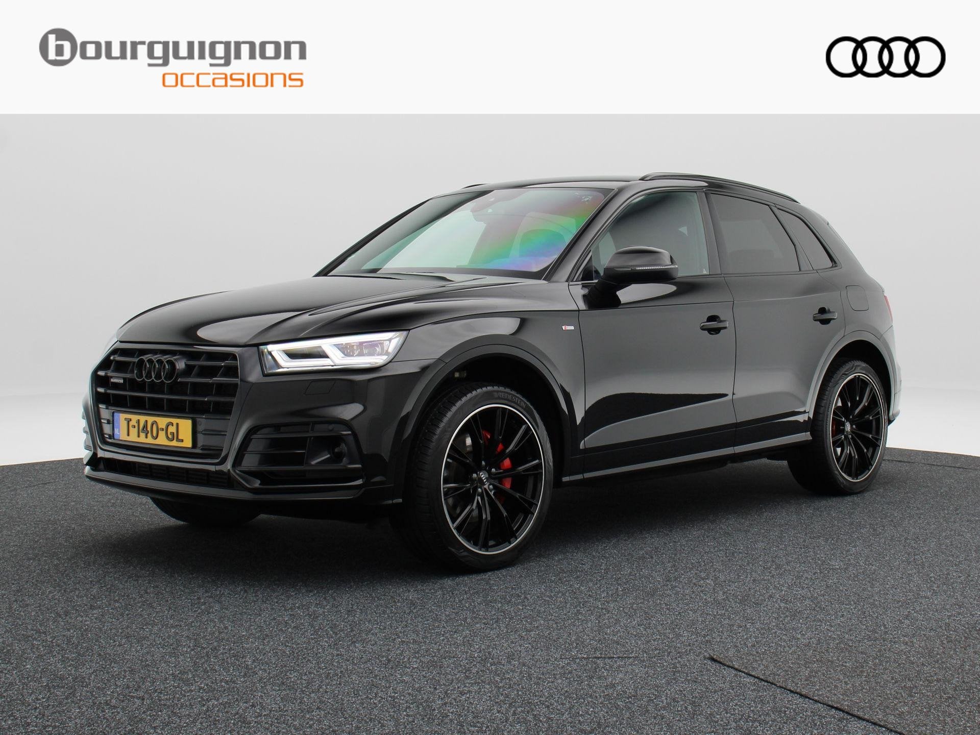 Audi Q5 55 TFSi e 367 Pk S Line Competition | Stoelverwarmin, Automaat, 4 cilinders, Leder en Stof, Zwart