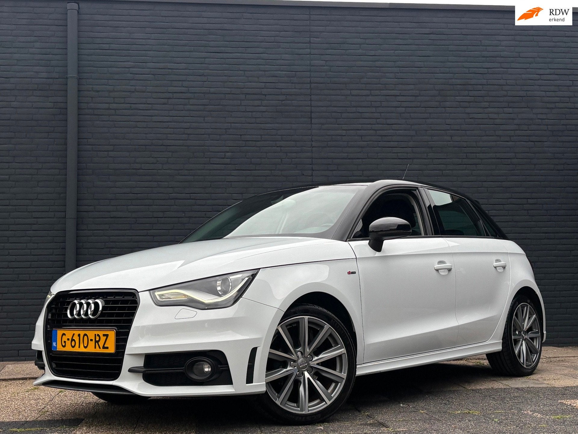 Audi A1 Sportback 1.2 TFSI | S-Line | Stoelverwarming, Auto's, Audi, Bedrijf, Te koop, A1, ABS, Airbags, Airconditioning, Automatische klimaatregeling