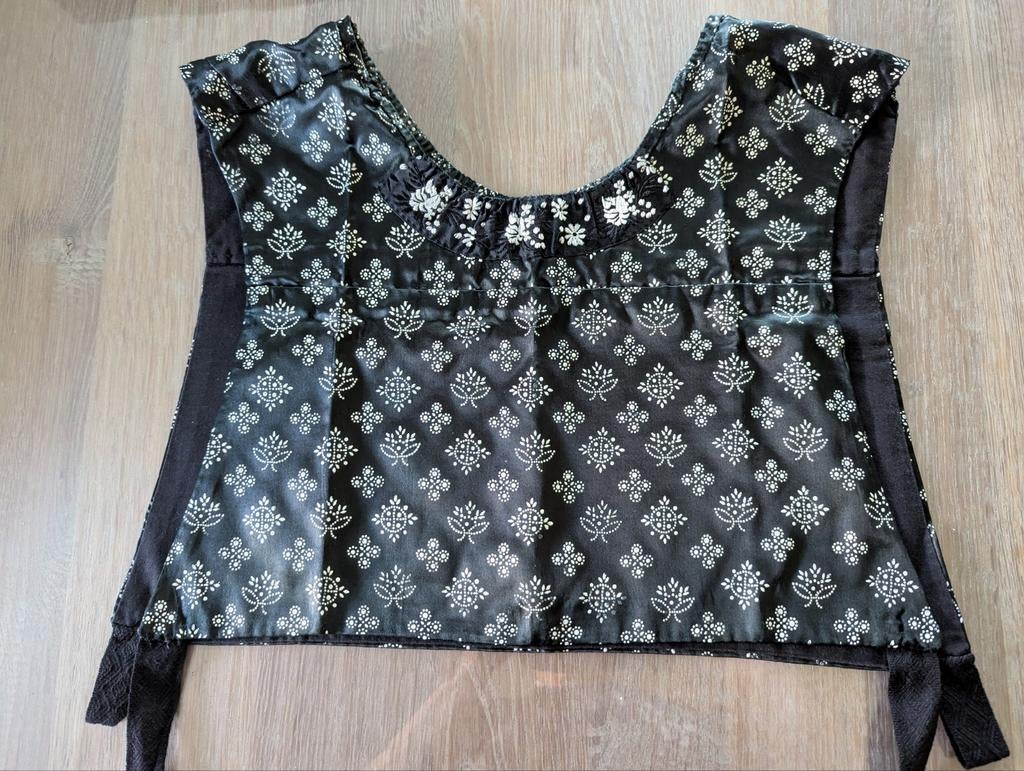 Stipwerk kraplap Staphorster klederdracht, Antiek en Kunst, Antiek | Kleding en Accessoires, Ophalen of Verzenden
