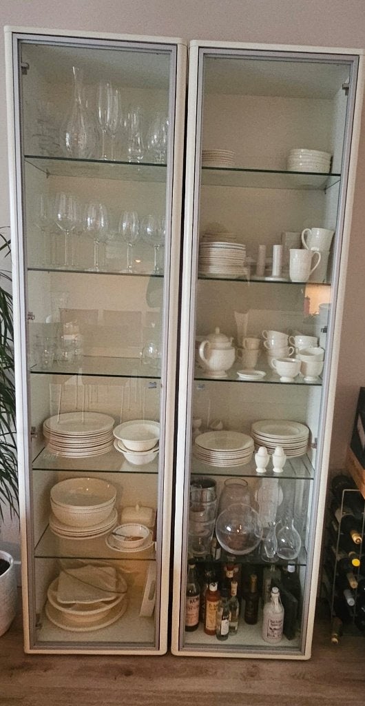 Set van 2 strakke glazen vitrinekasten (leeg), Huis en Inrichting, Kasten | Vitrinekasten, Ophalen, Met plank(en), Gebruikt, 200 cm of meer