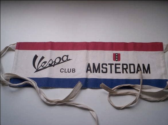 gevraagd gezocht beenschild vlag banner Vespaclub Amsterdam, Ophalen of Verzenden, Overige typen