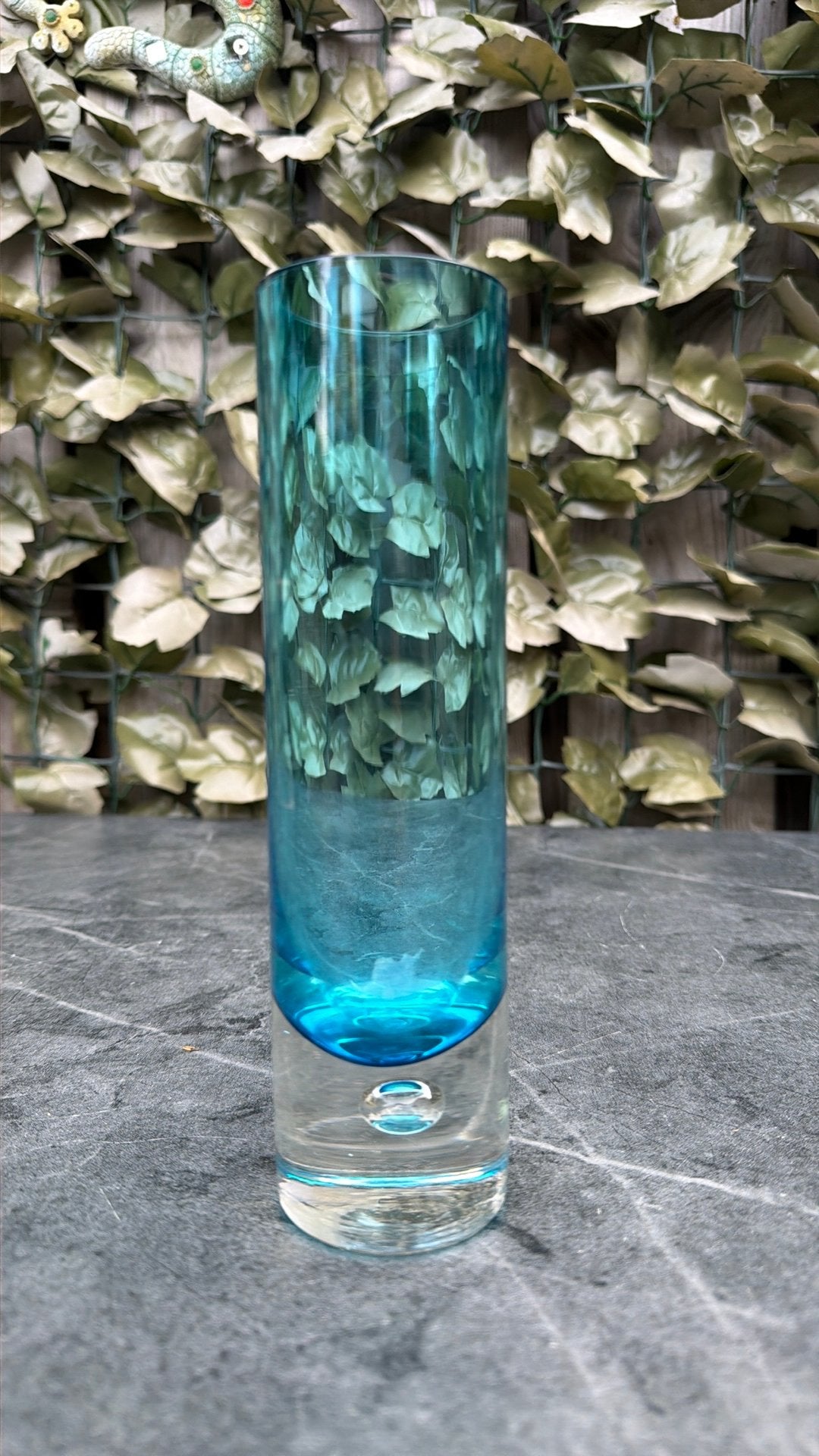 Vintage Åseda Zweden design vaas Bo Borgström Jaren 60 Blauw, Huis en Inrichting, Ophalen of Verzenden, Gebruikt, Blauw, Glas