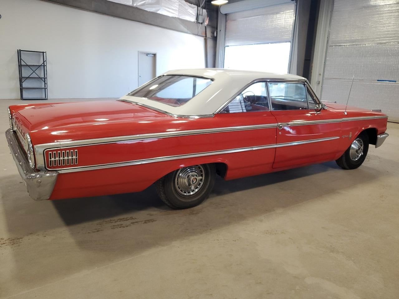 Ford Galaxie 500 XL FASTBACK (bj 1963, automaat), foto 4