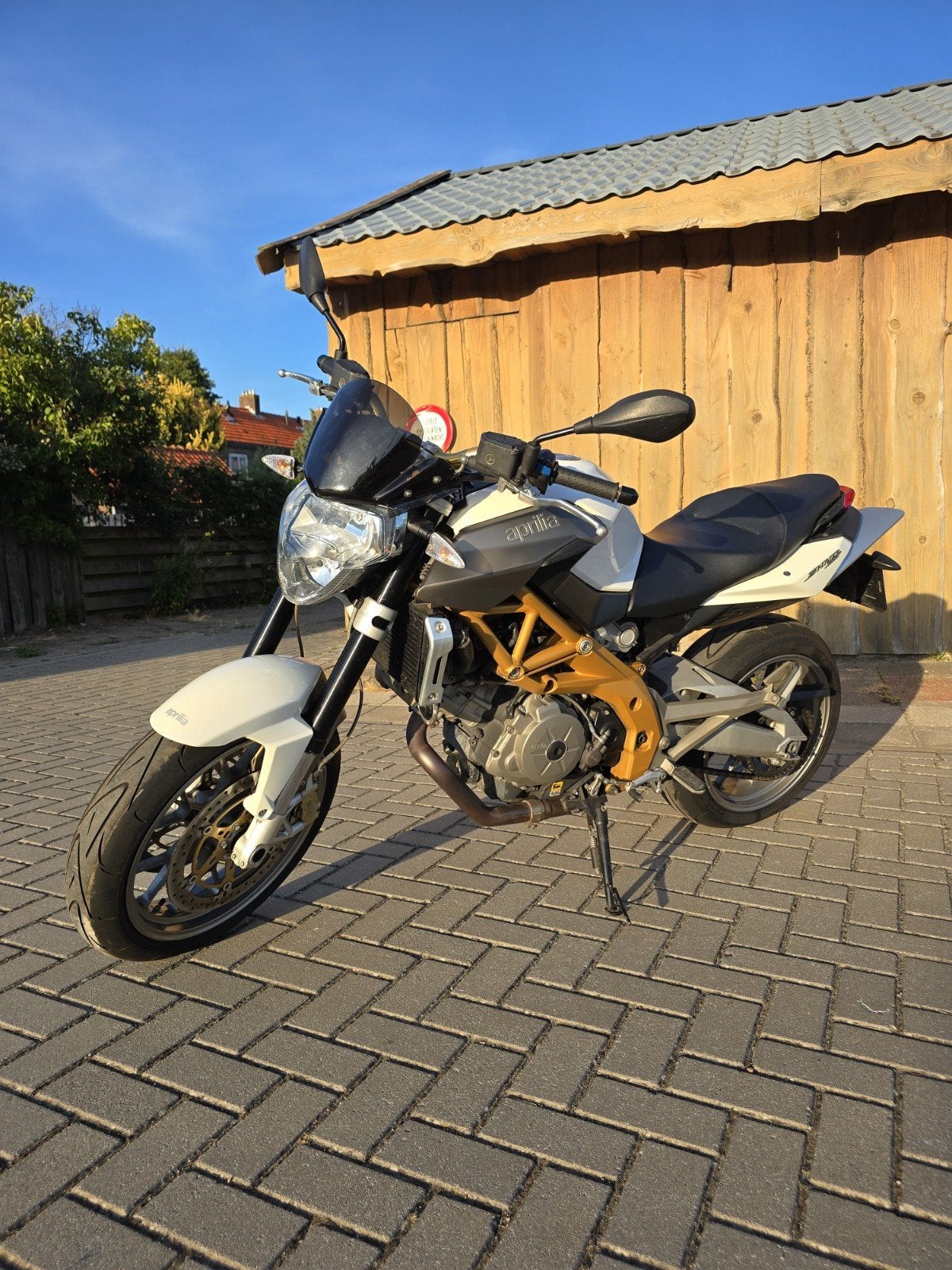Aprilia Shiver 750 - Naked Bike, Motoren, Motoren | Aprilia, 2 cilinders, Gebruikt, Particulier, Meer dan 35 kW