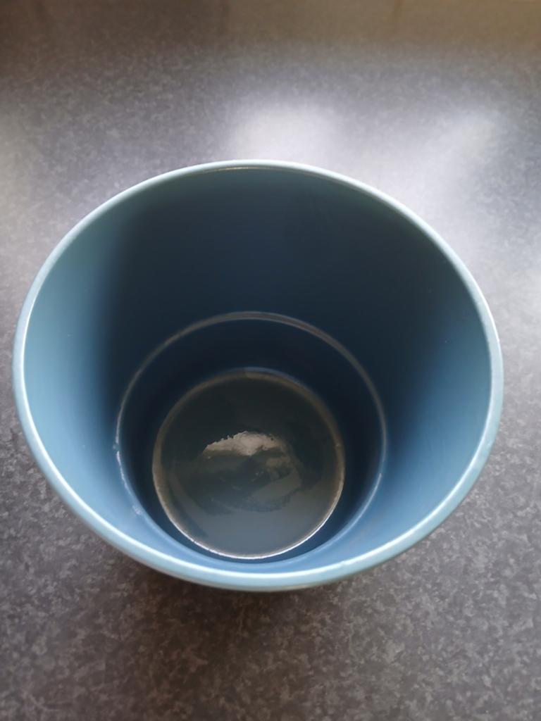 Mooie bloempot van de Ikea,de papaja., Ophalen, Zo goed als nieuw