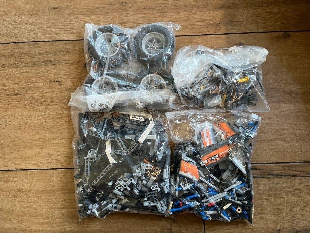 Lego Technic - 8297 - Off-roader, Kinderen en Baby's, Gebruikt, Lego.com/service, Ophalen of Verzenden, LEGO System A/S