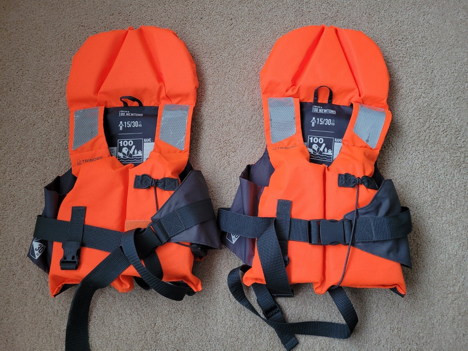 2x Tribord reddingsvest 15-30kg (100 Newton), Ophalen of Verzenden, Zo goed als nieuw, Overige typen