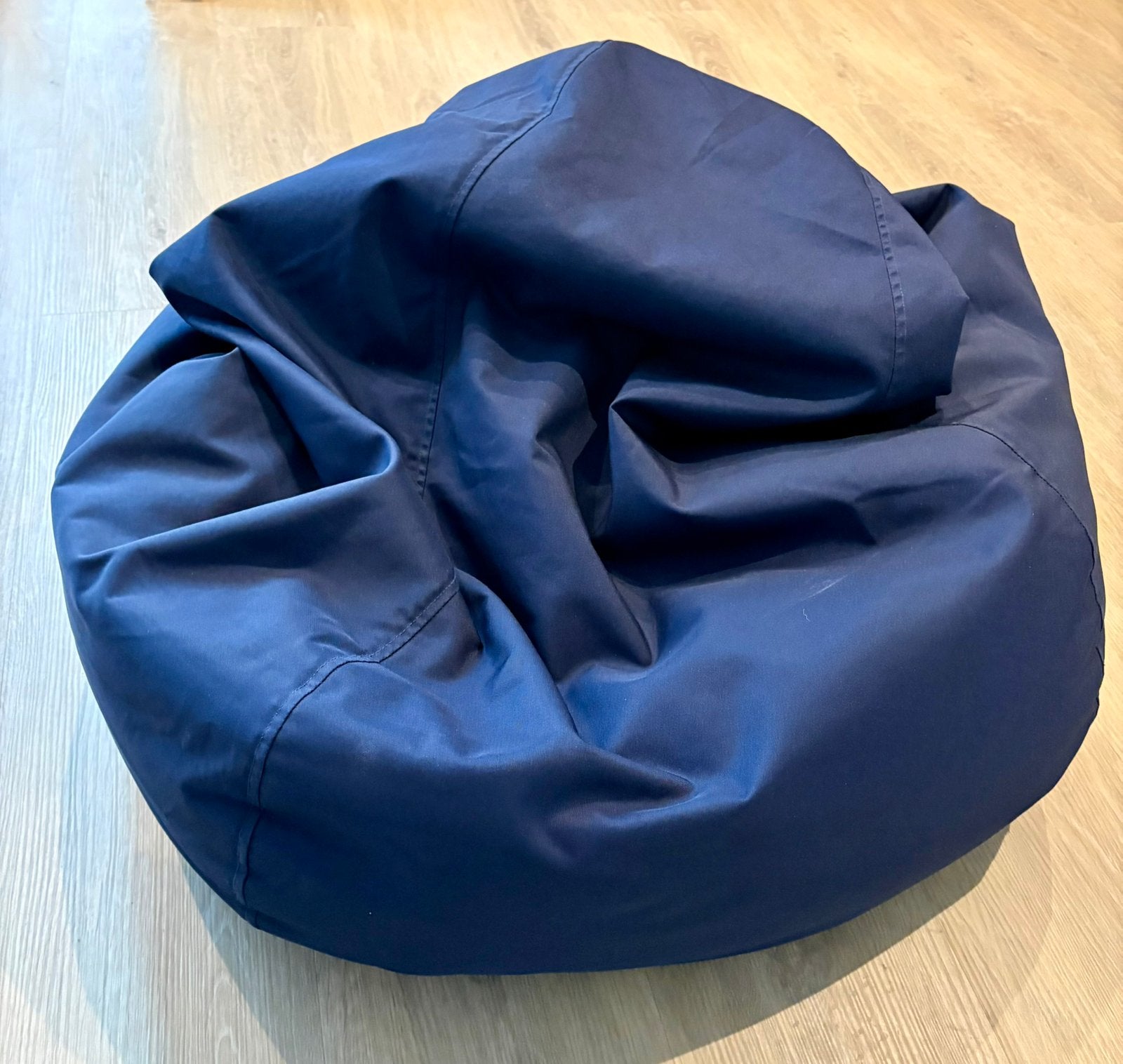 Marineblauwe zitzak, merk loft25, Ophalen, Zo goed als nieuw
