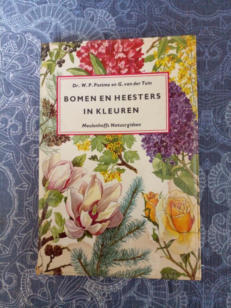 Bomen en Heesters in Kleuren - Meulenhoffs Natuurgidsen, Ophalen of Verzenden