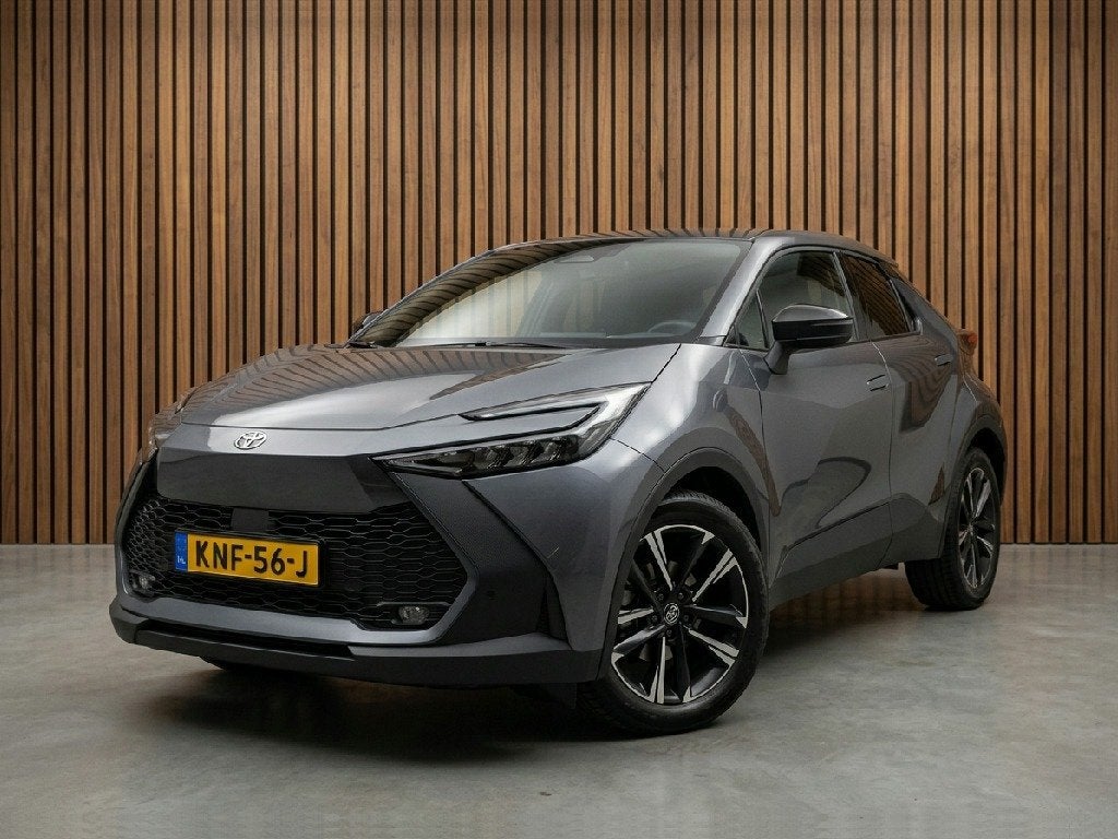 Toyota C-HR 1.8 Hybrid 140 Dynamic navigtatie / camera /, Auto's, Dealer onderhouden, Euro 6, 4 cilinders, 98 pk