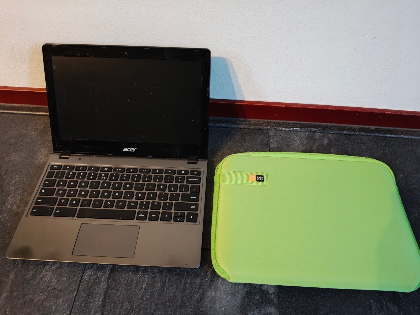 Acer Chromebook 314, Computers en Software, Ophalen, 14 inch, Zo goed als nieuw, 4 GB of minder