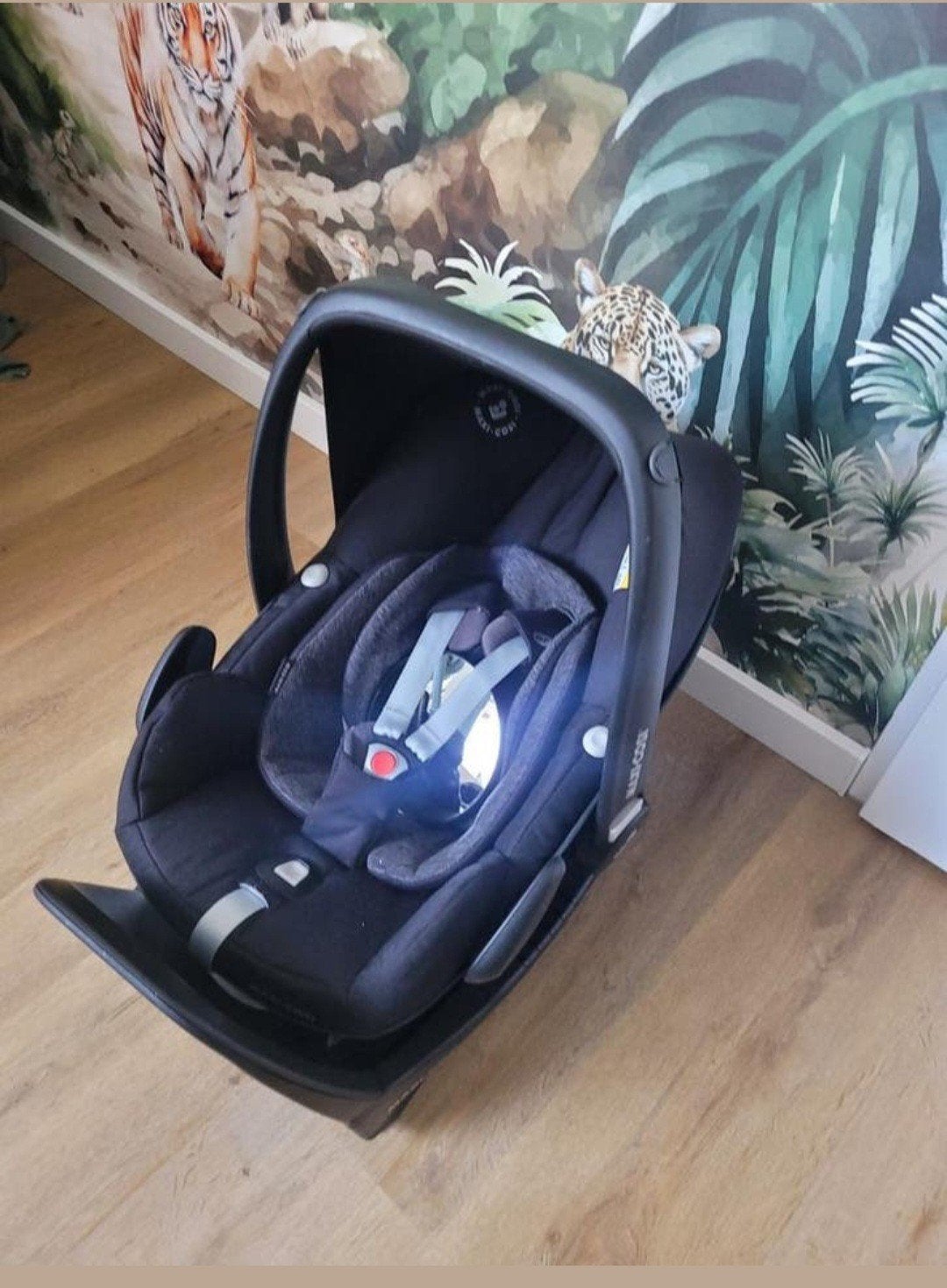 Zo goed als nieuwe maxi cosi met onderstel, Kinderen en Baby's, Autostoeltjes, Ophalen, Zo goed als nieuw, Isofix, 0 t/m 13 kg