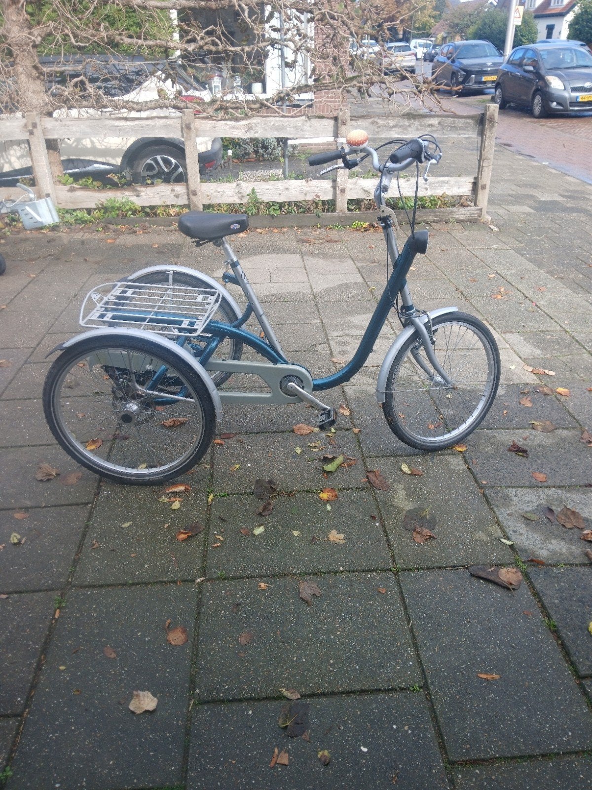 driewielfiets van raam, Fietsen en Brommers, Ophalen, Gebruikt, Verstelbare zitting, Onbekend