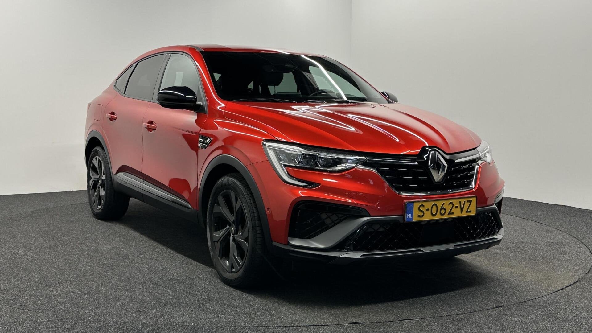 Renault Arkana 1.3 mild hybrid 160 R.S. line, Arkana, Gebruikt, 4 cilinders, Met garantie (alle)