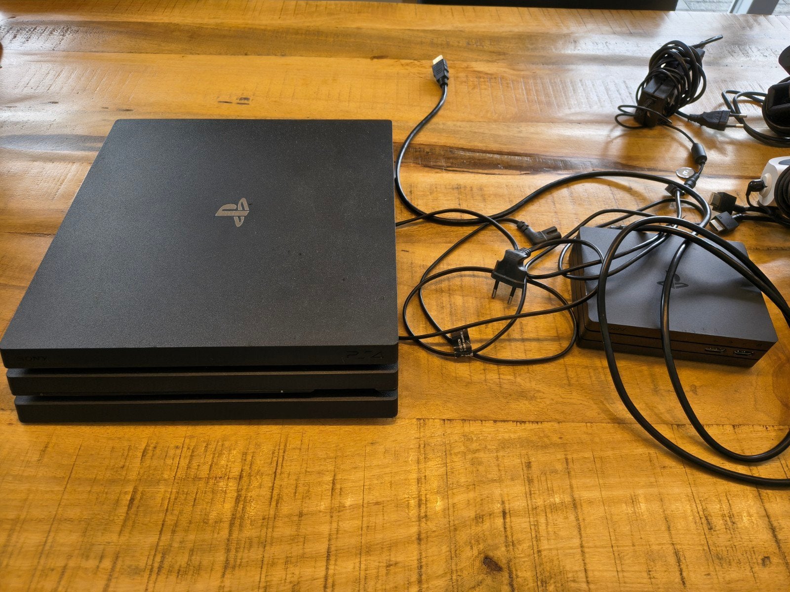 PlayStation 4 met 7 games en 1 VR-compatibele game, 1 speler, Ophalen, Gebruikt, Virtual Reality