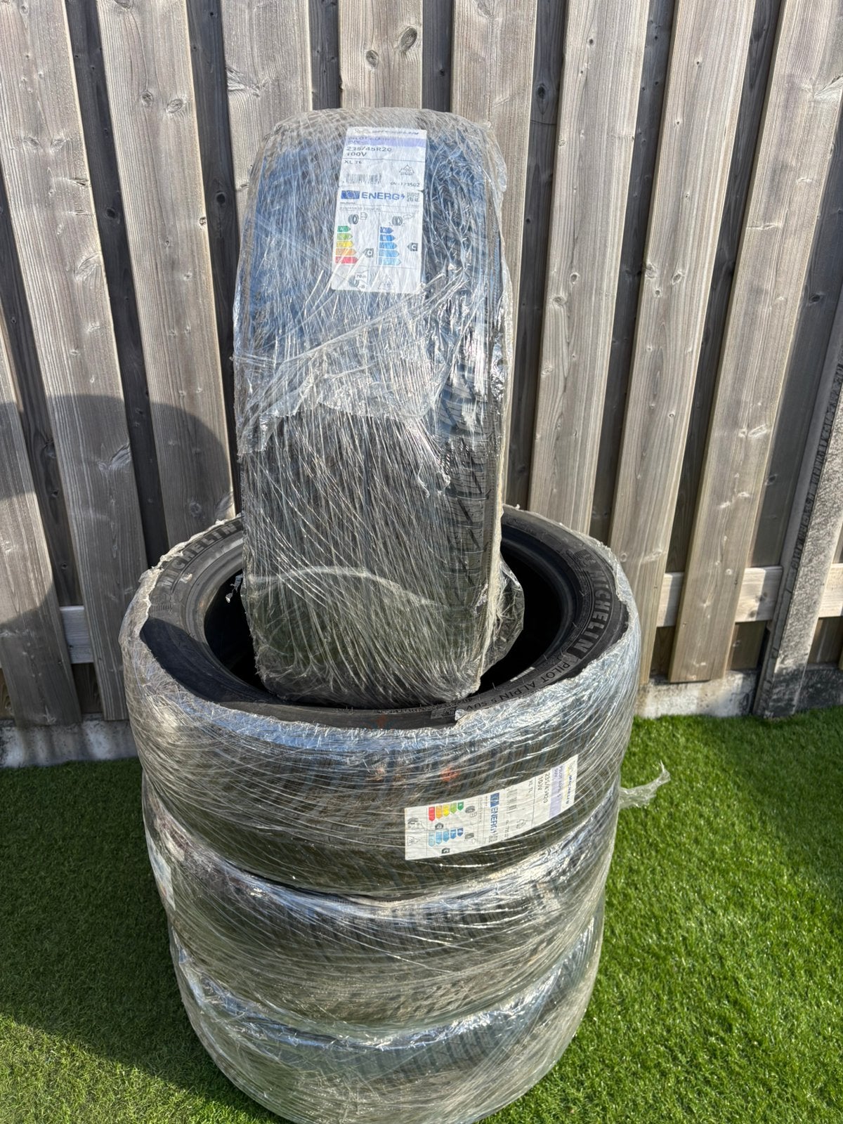 235/45 R20 Michelin Pilot Alpin winterbanden, Ophalen, Nieuw, Winterbanden, 235 mm
