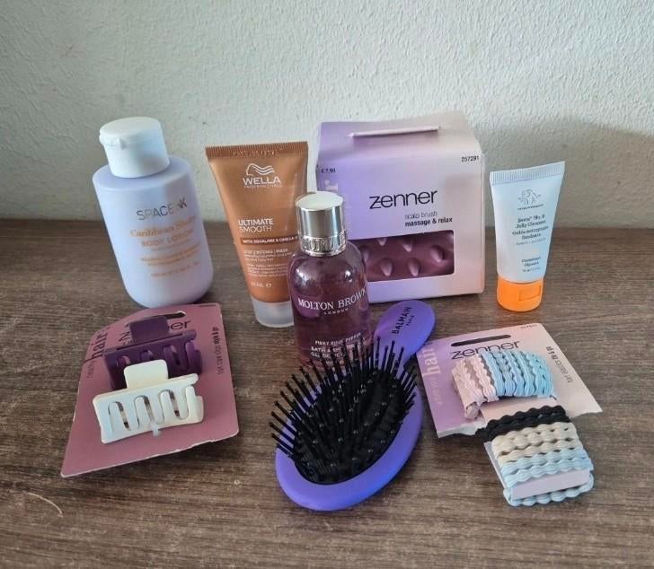 Groot beauty  merken pakket nieuw!, Ophalen of Verzenden, Nieuw, Gehele gezicht, Verzorging