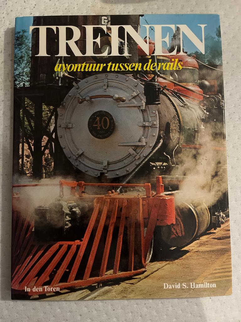 Treinen: Avontuur tussen rails - David S. Hamilton, Ophalen of Verzenden, Gelezen, Overige typen