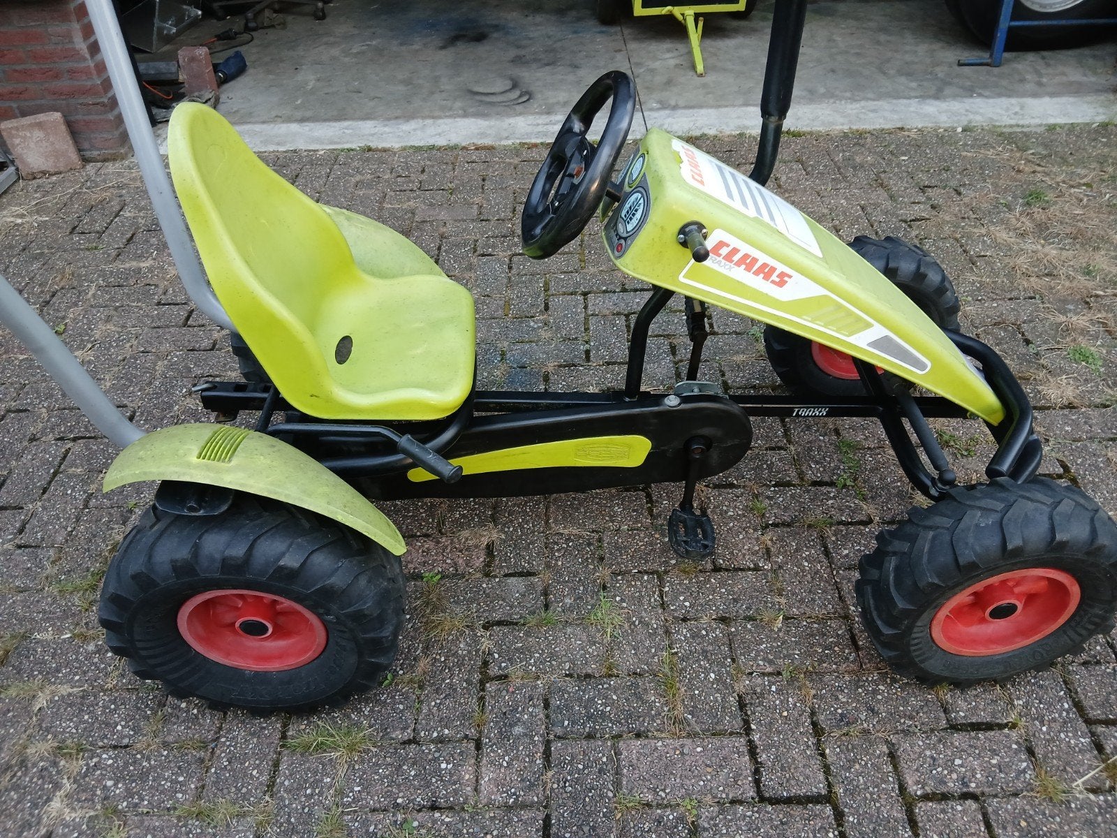 Berg skelter Claas uitvoering met rolbeugel en trekhaak, Ophalen, Berg