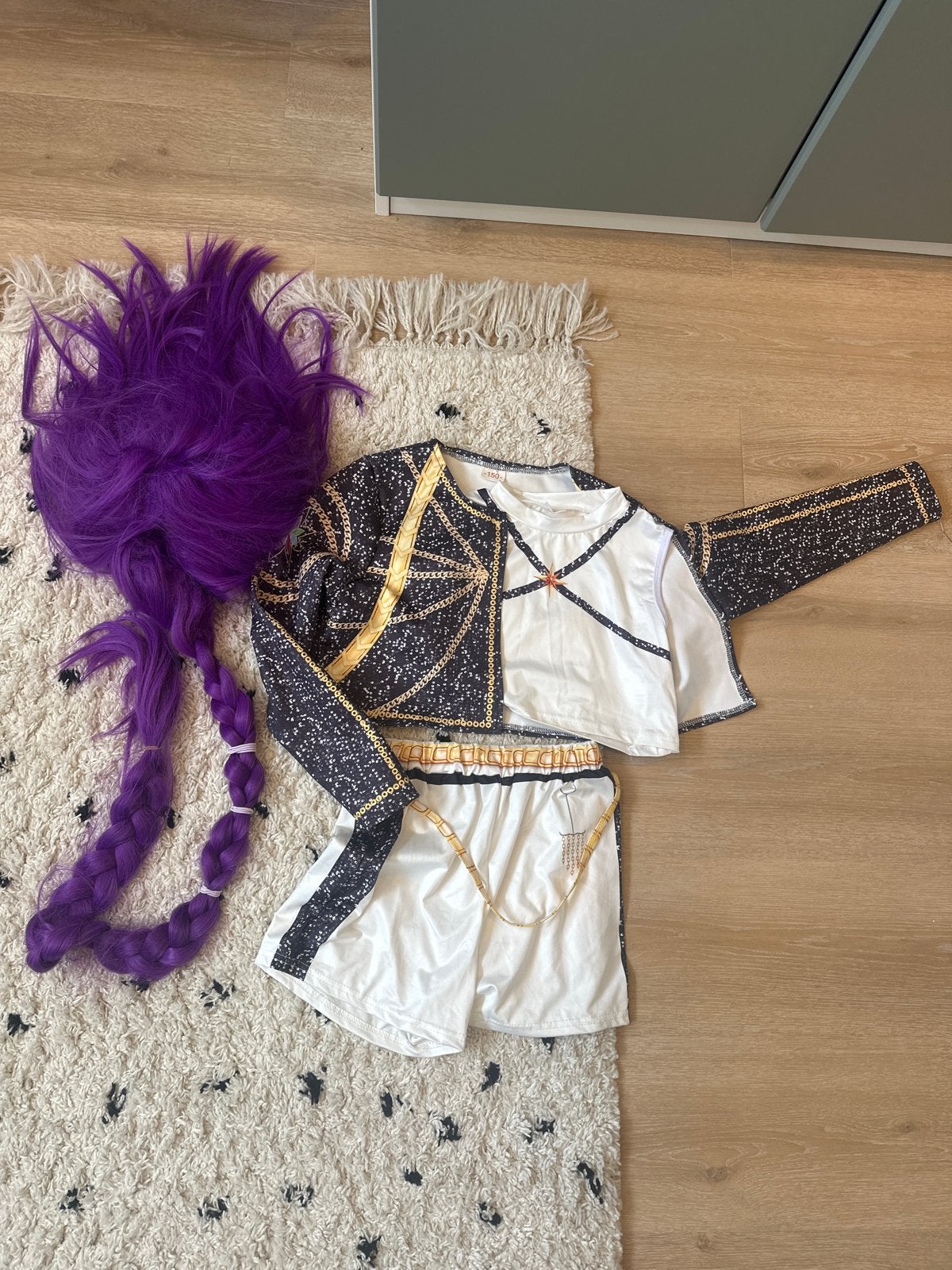 Carnavalskleding Rumi met paarse pruik, Ophalen of Verzenden, Zo goed als nieuw, Meisje