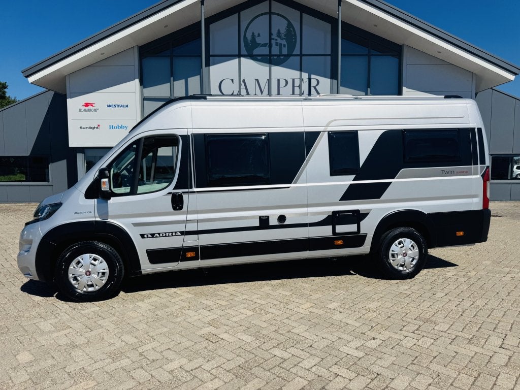 Foto 10 van Adria Twin Supreme 640 SLB Enkele bedden 2019