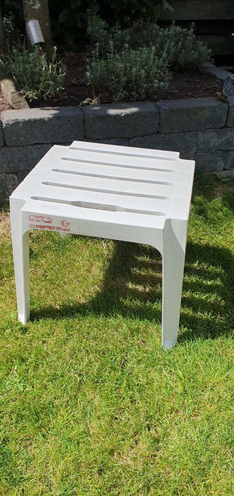 Plastic tafel/ krukje., Ophalen, Plastic