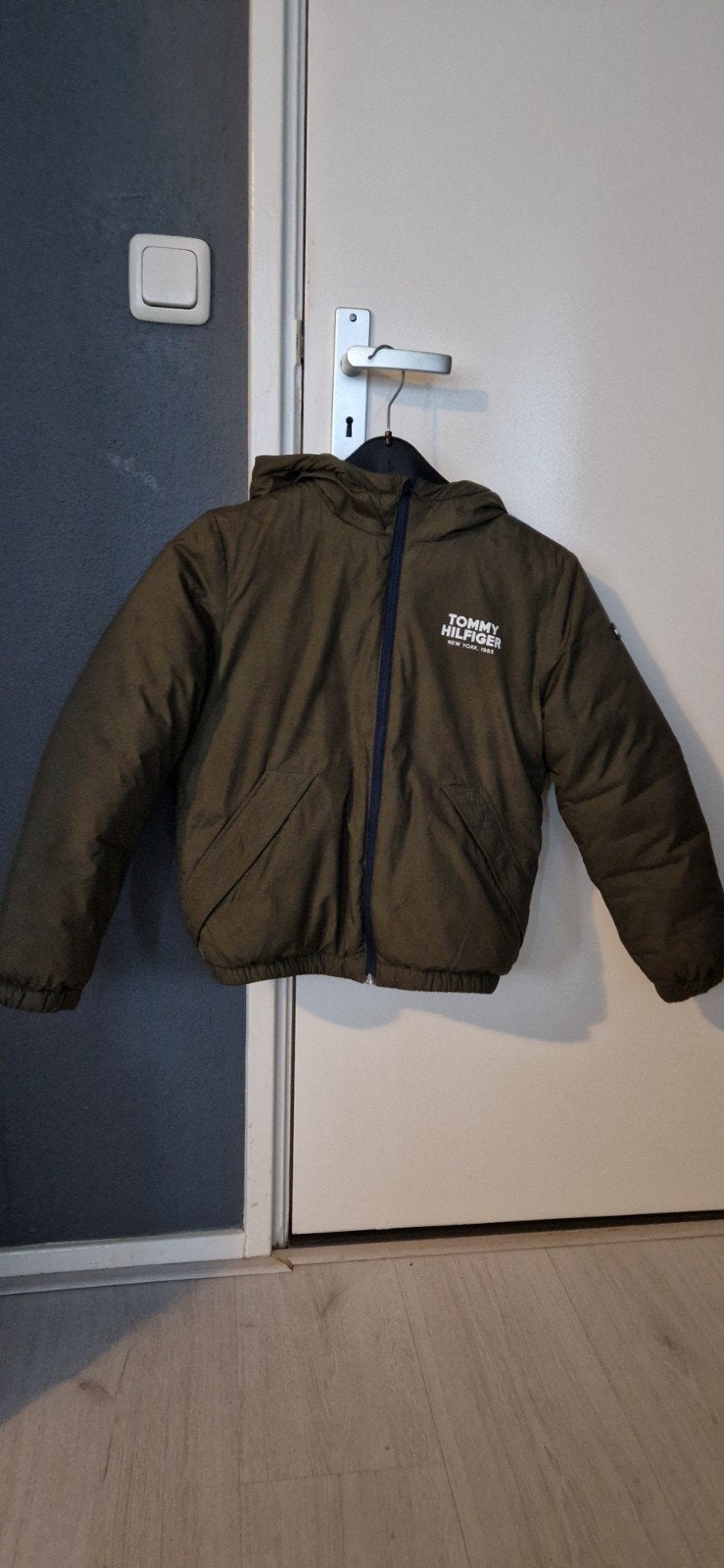 Tommy Hilfiger jas, Ophalen of Verzenden, Jongen, Jas