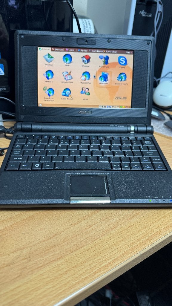 Asus Eee PC 4G Linux, Computers en Software, Gebruikt, Minder dan 2 Ghz, Ophalen of Verzenden, SSD