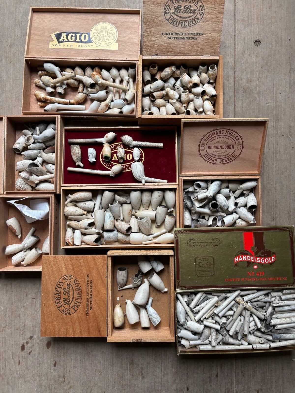 Grote collectie antieke kleipijpen en fragmenten, Ophalen of Verzenden, Gebruikt