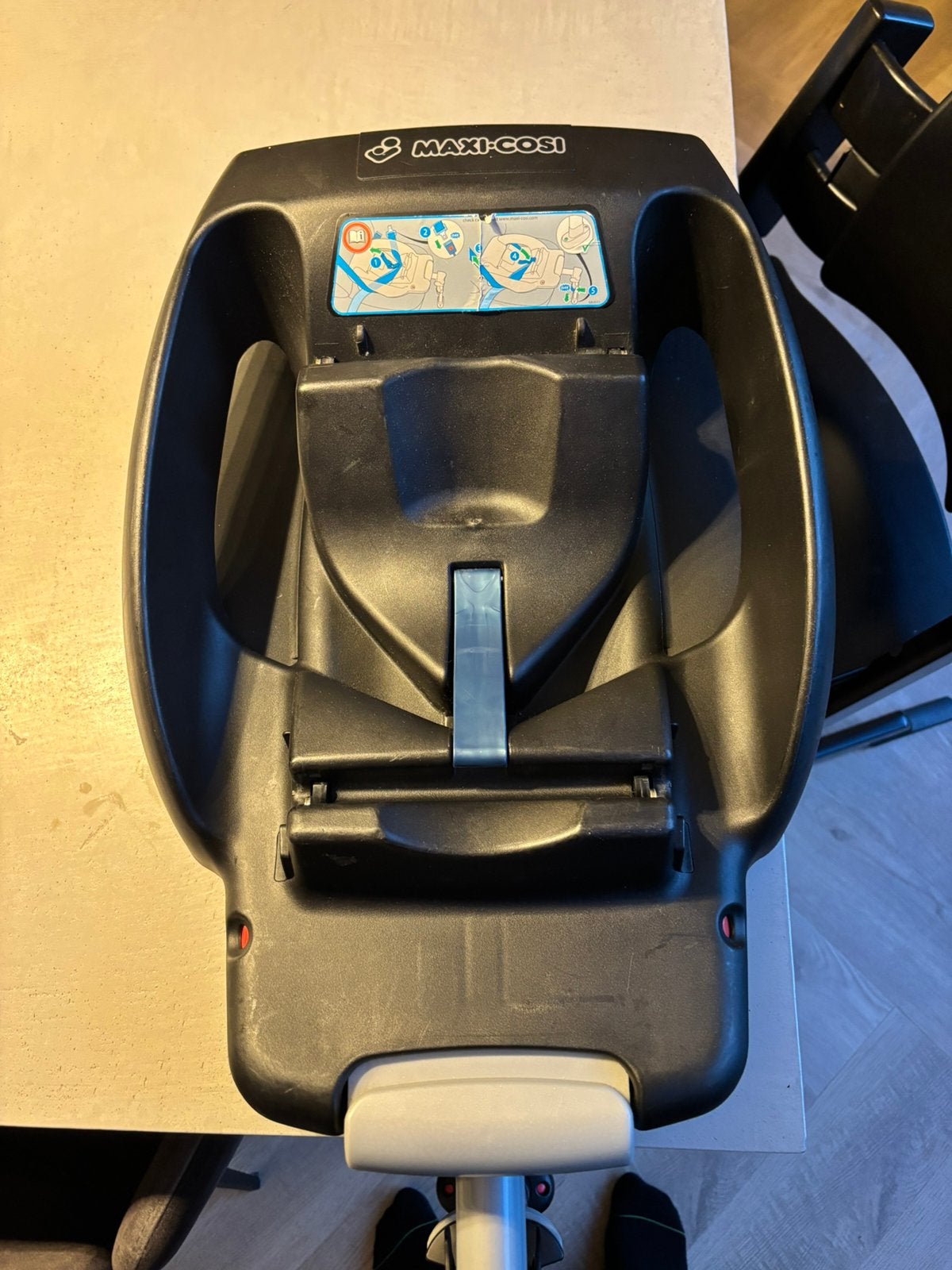 Maxi-Cosi Easyfix base voor EasyFix of CabrioFix maxicosi, Ophalen, Zo goed als nieuw, Isofix, 0 t/m 13 kg