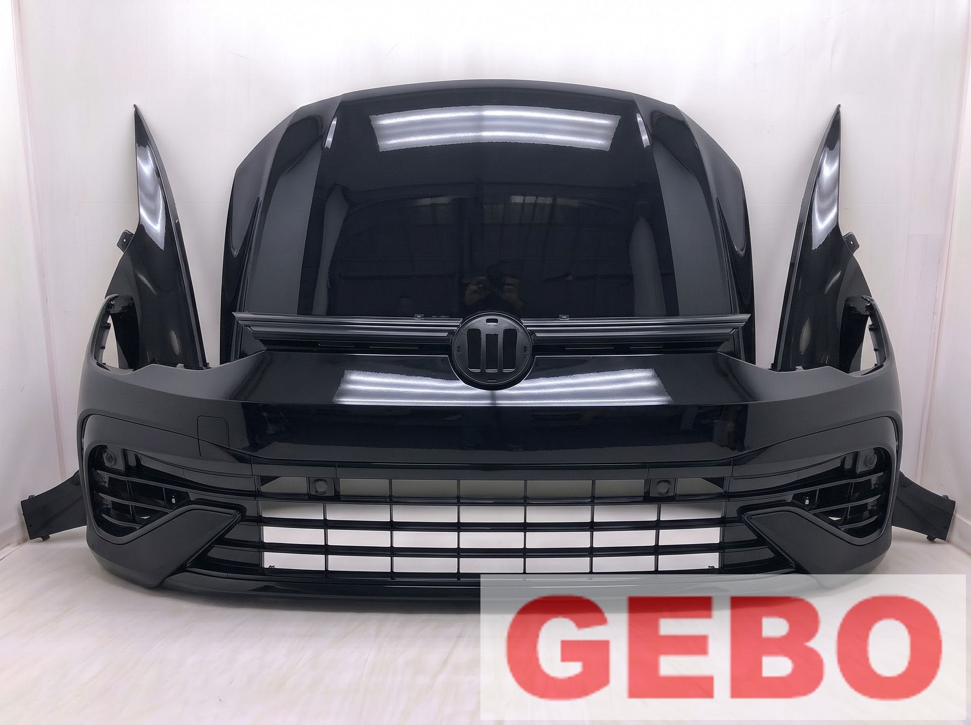 Volkswagen Golf 8 R 2020+ voorkop motorkap bumper spatbord L