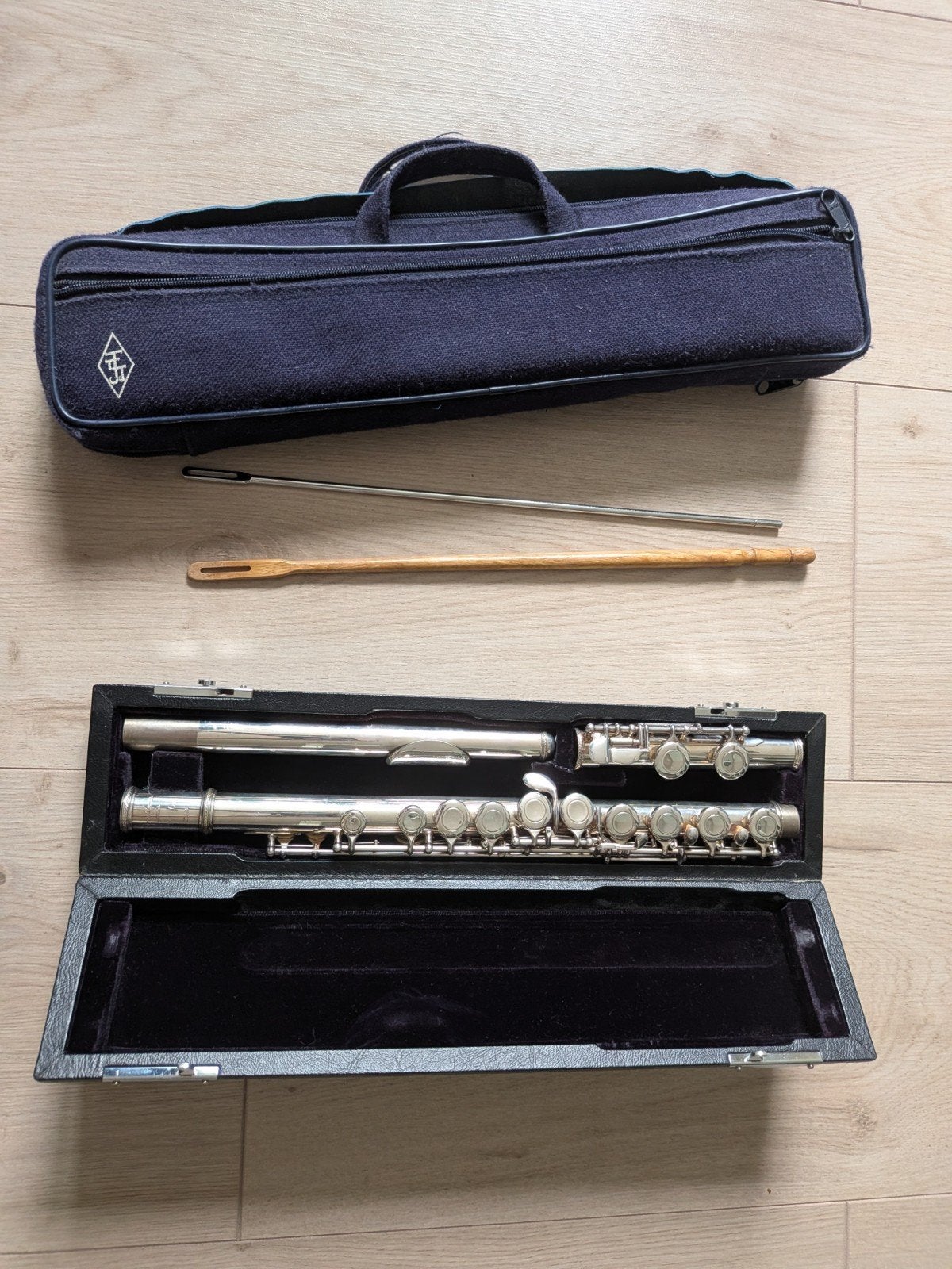 Dwarsfluit - Trevor J. James London T.S.T. 10i (opknapper), Ophalen of Verzenden, Gebruikt