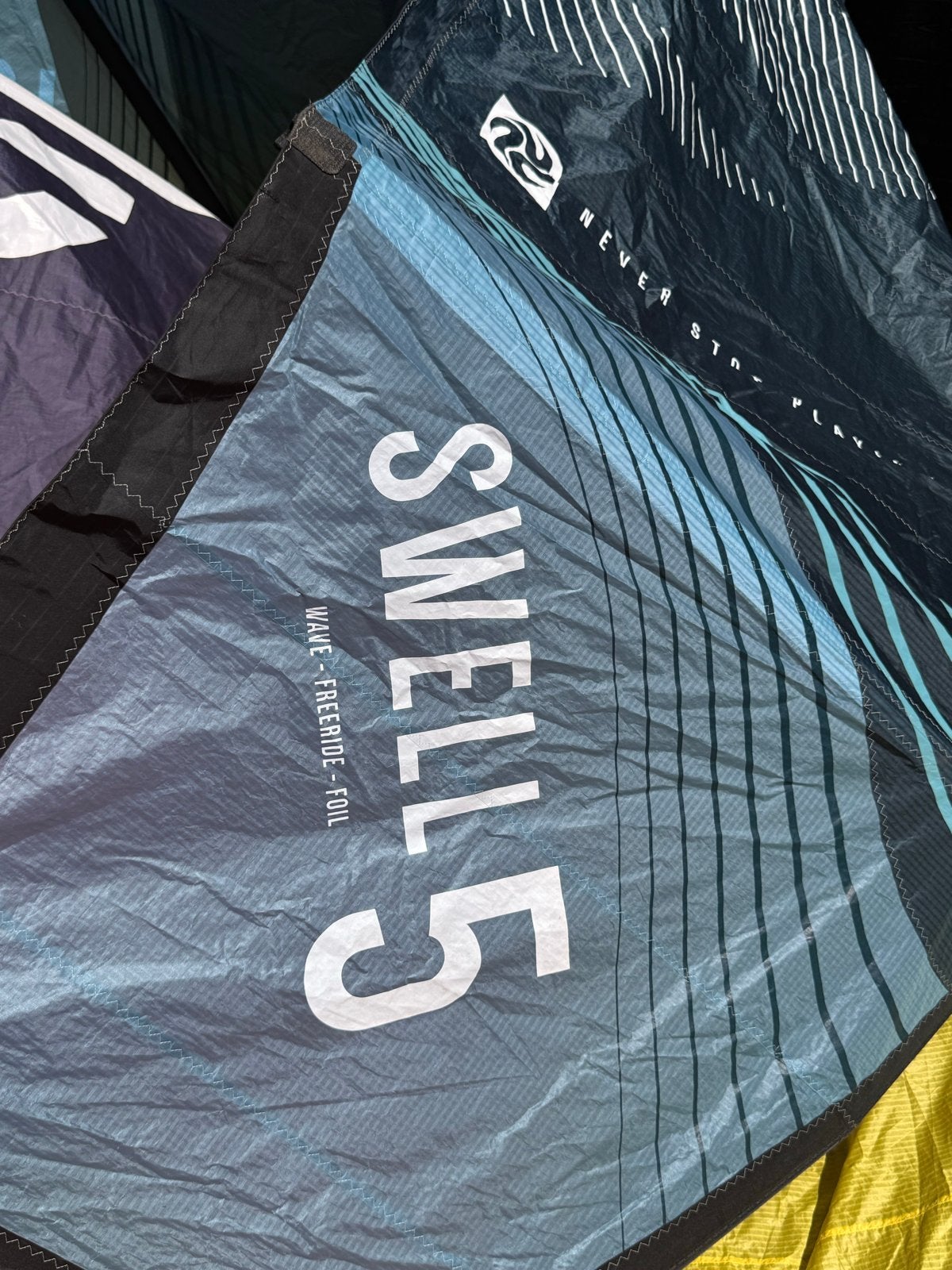 Rrd Emotion 10m & PLKB Swell 5m Foilkites met Bar en Board, Watersport en Boten, Kitesurfen, Kitesurf-set, Twintip, 10 m², Ophalen of Verzenden