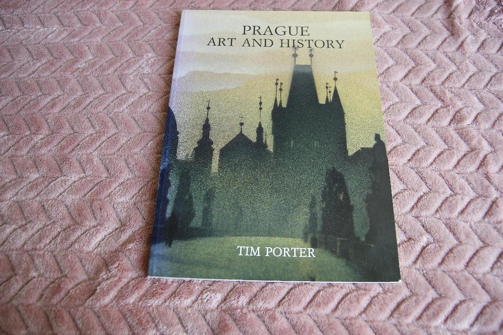 Prague Art and History, Ophalen of Verzenden, Gelezen