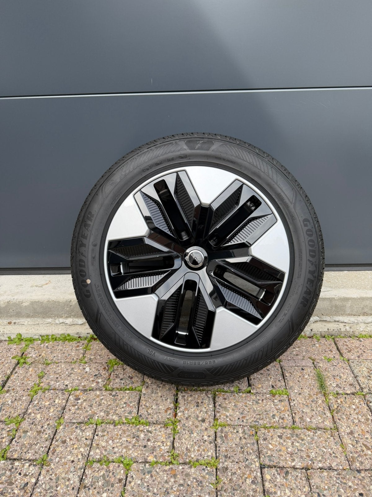 Volvo ex 30 wielen, Ophalen, 18 inch, Banden en Velgen, Nieuw