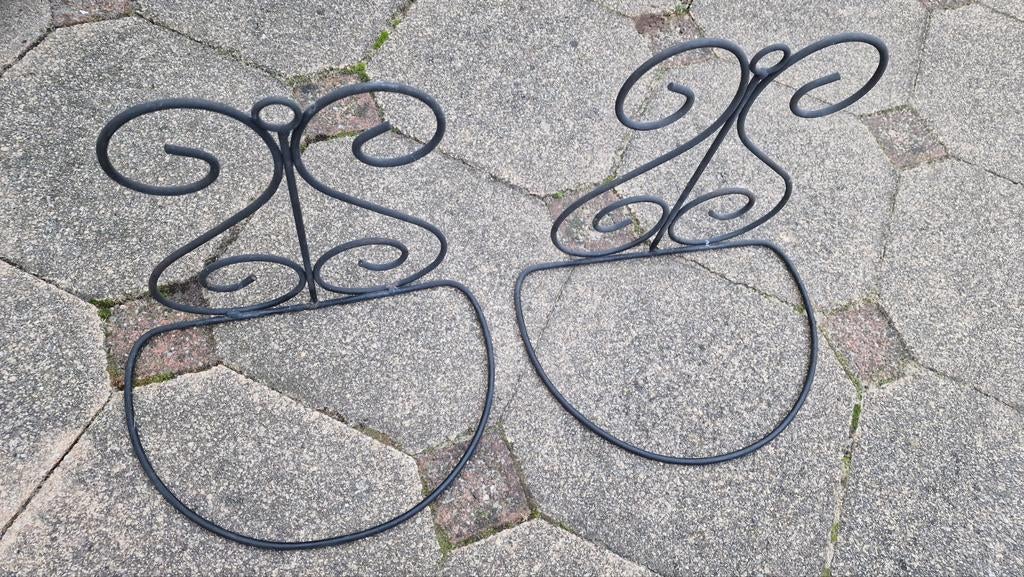 2x Bloempot houders, Ophalen of Verzenden, Rond, Minder dan 30 cm