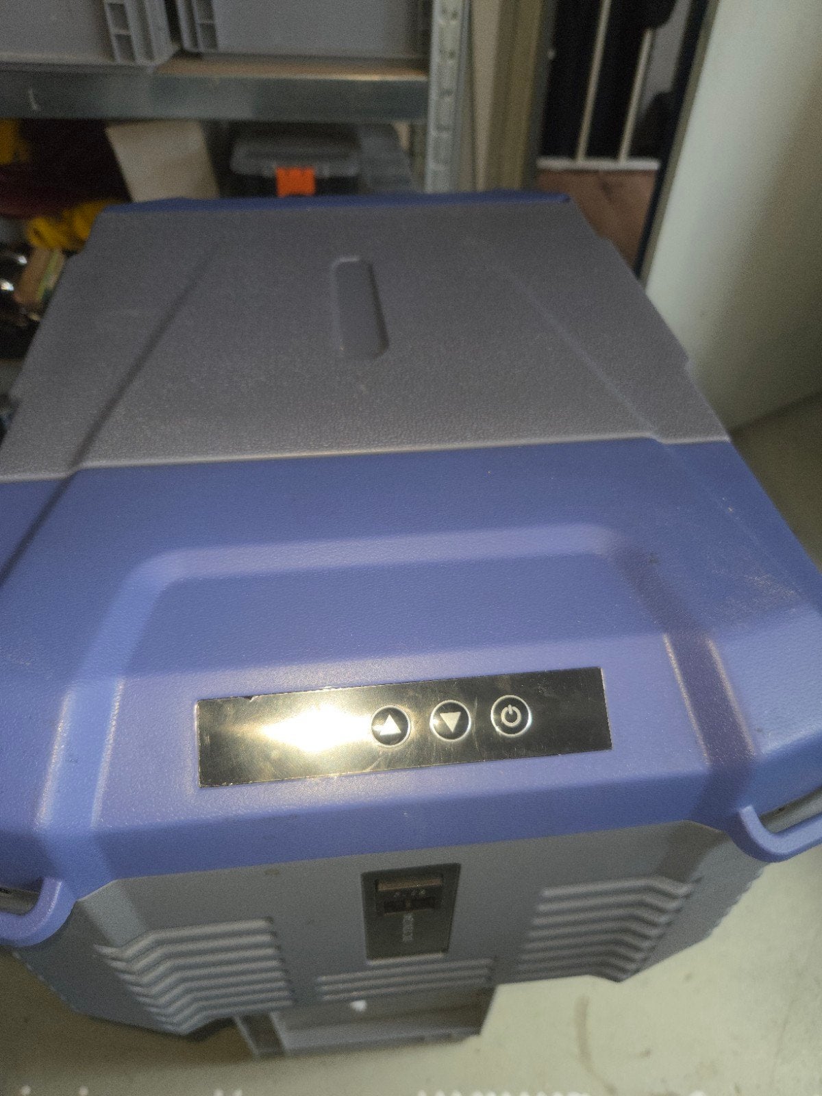 Compressor koelbox 12/24 volt, Ophalen, Zo goed als nieuw, Koelbox, Elektrisch