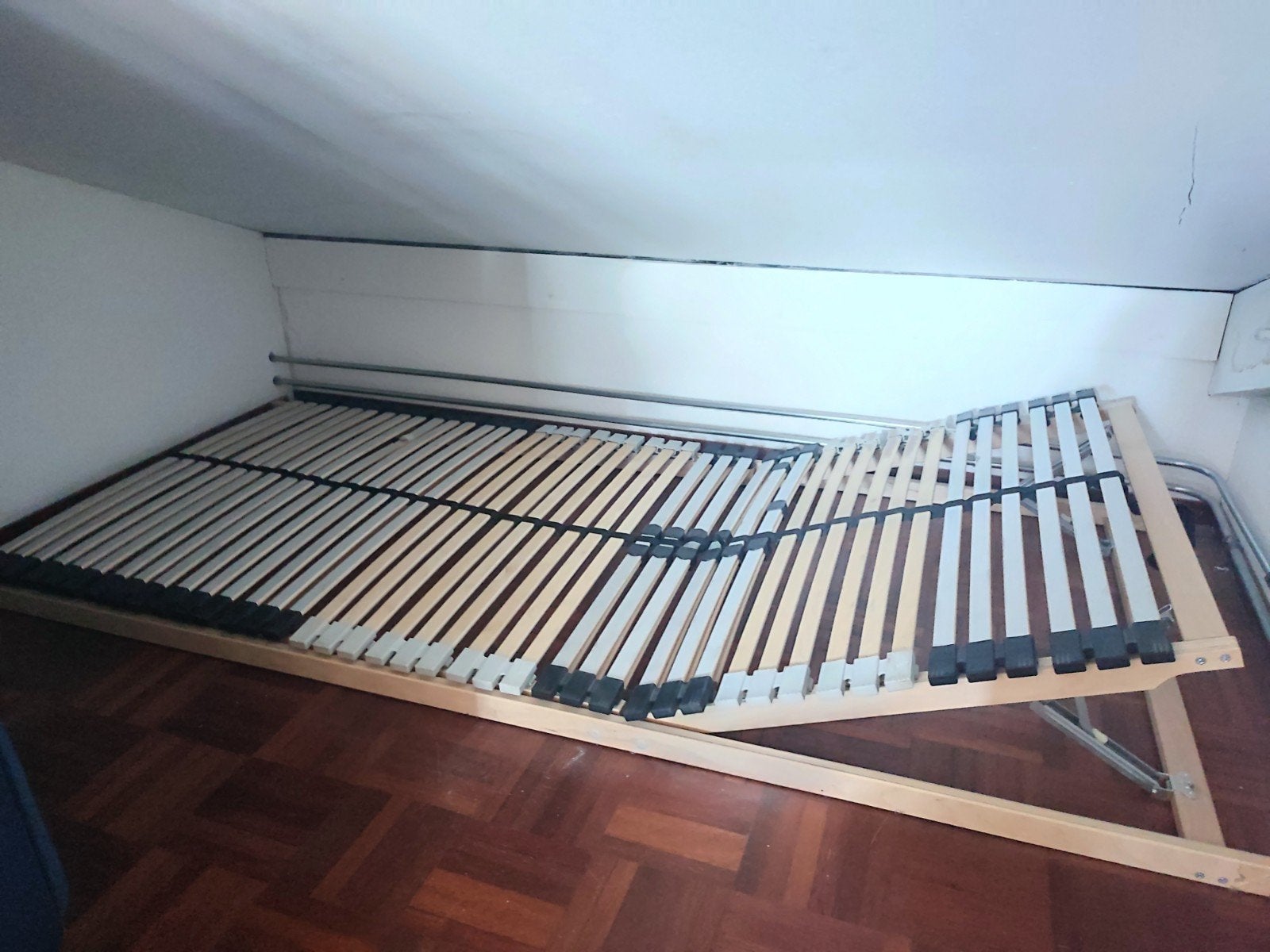 IKEA Lattenbodem 90x200 cm met verstelbaar hoofdeinde, Ophalen of Verzenden, Gebruikt, Eenpersoons, 90 cm