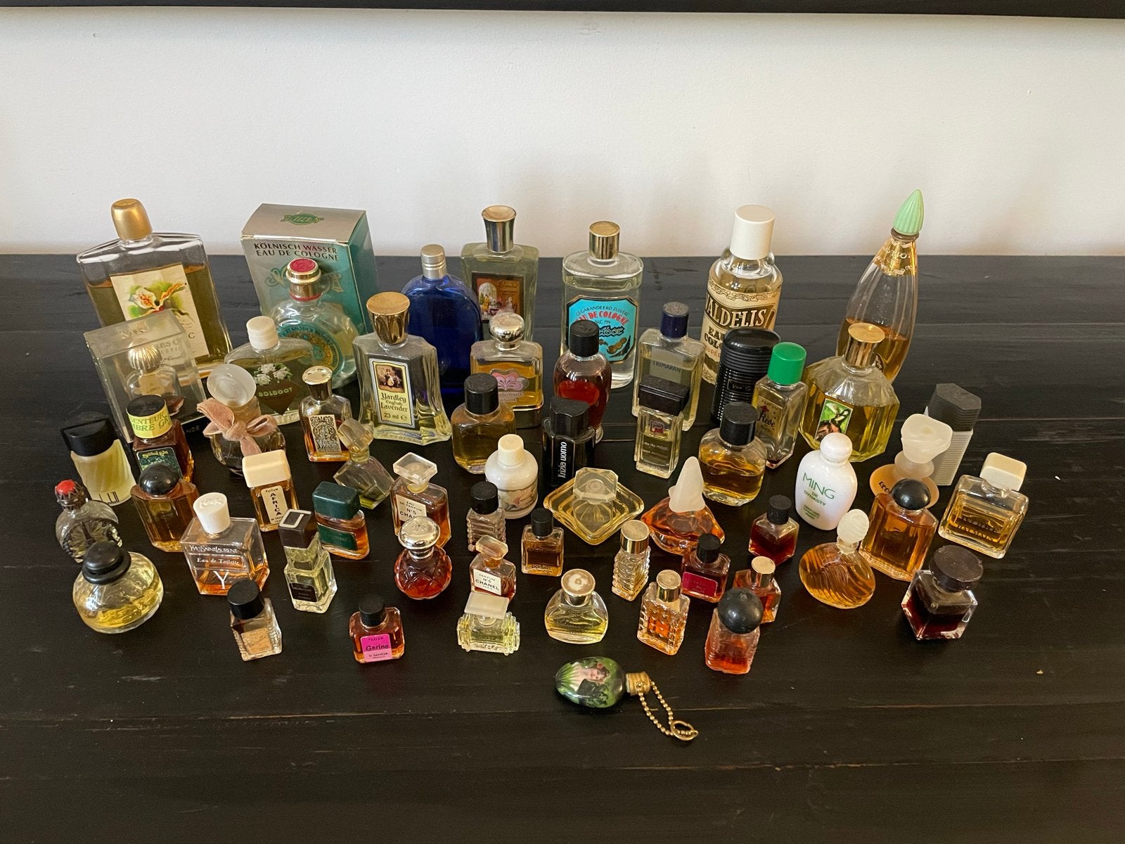 Collectie miniatuur parfums van bekende merken, Sieraden, Tassen en Uiterlijk, Ophalen of Verzenden, Gebruikt